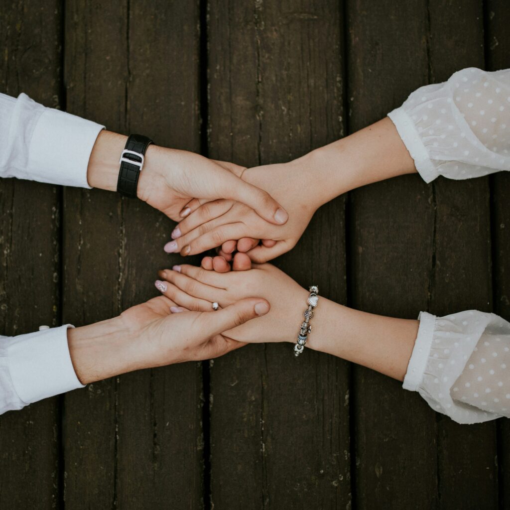 Decluttering together to improve communication